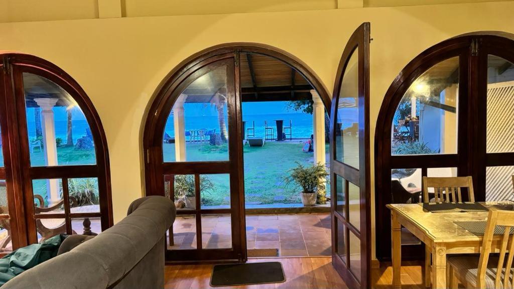 Isle Of Thalpe Bed & Breakfast Unawatuna Bagian luar foto