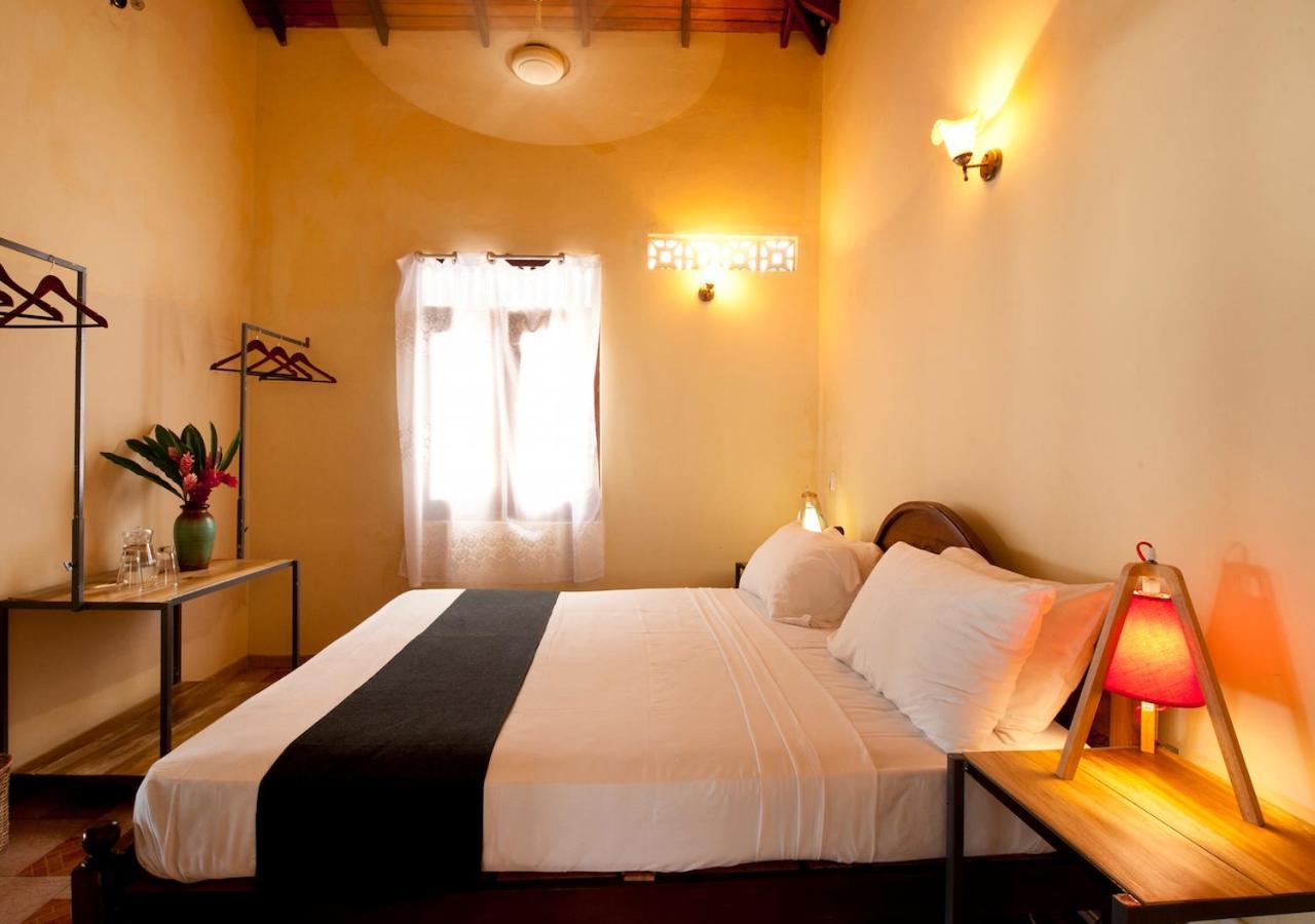 Isle Of Thalpe Bed & Breakfast Unawatuna Bagian luar foto