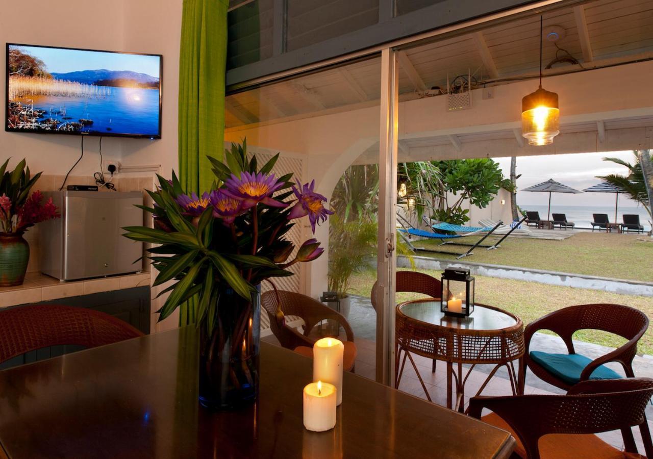 Isle Of Thalpe Bed & Breakfast Unawatuna Bagian luar foto